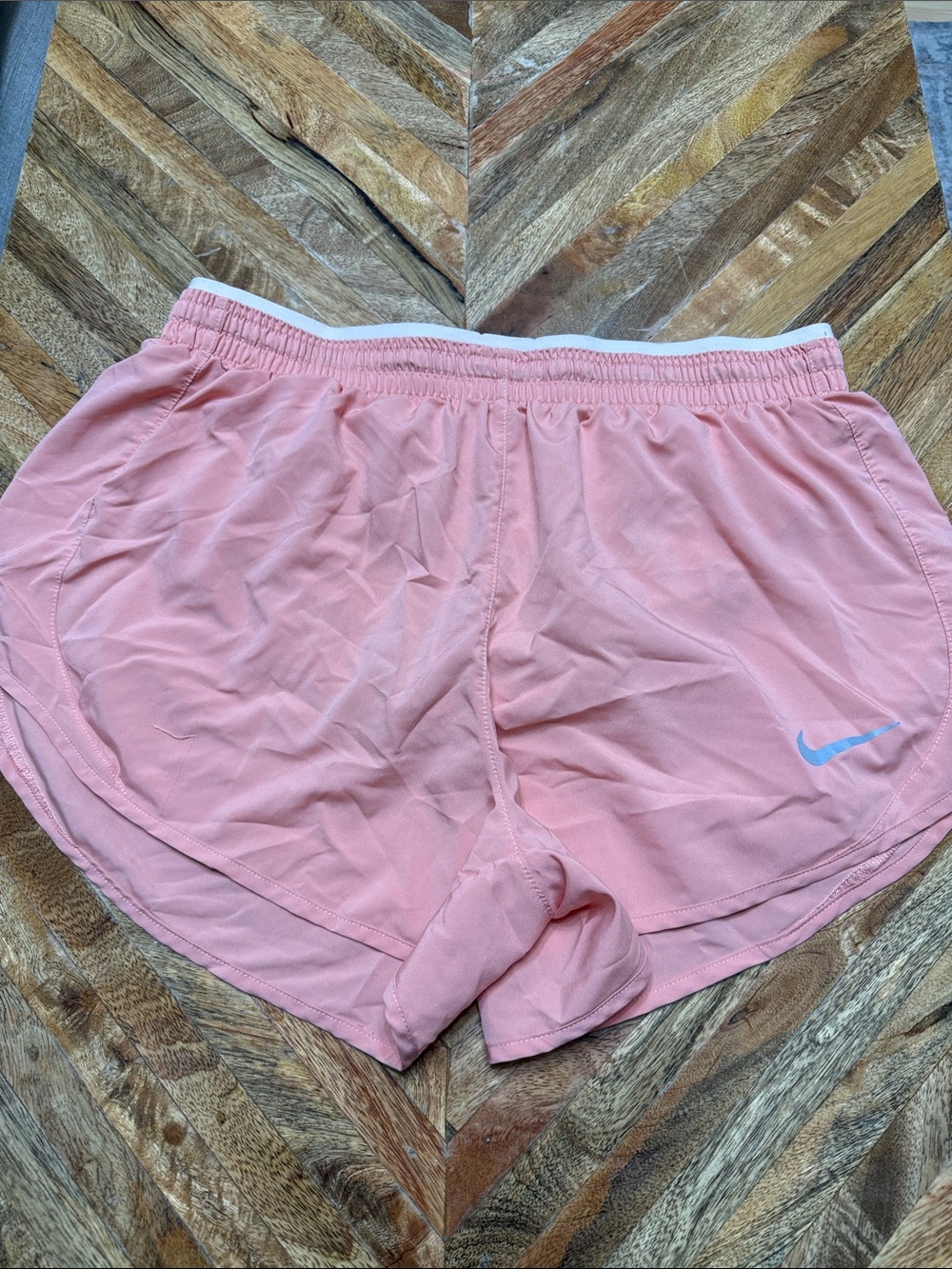 Nike Women's Coral Pink Athletic Running Shorts Size Medium